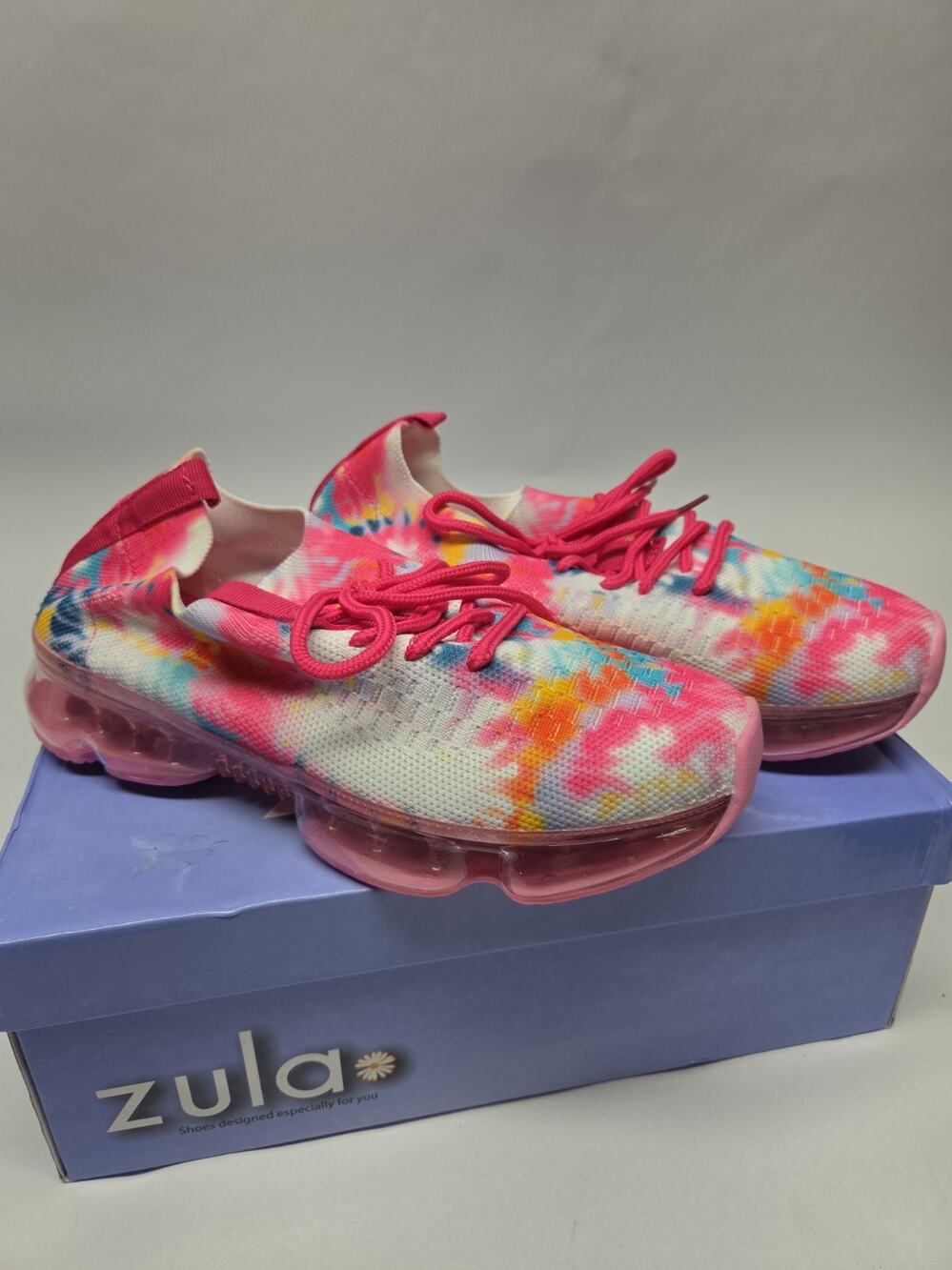 Zula Brand Tie Dye Womans Shoes Size 5 New In Box Never Worn Elastic